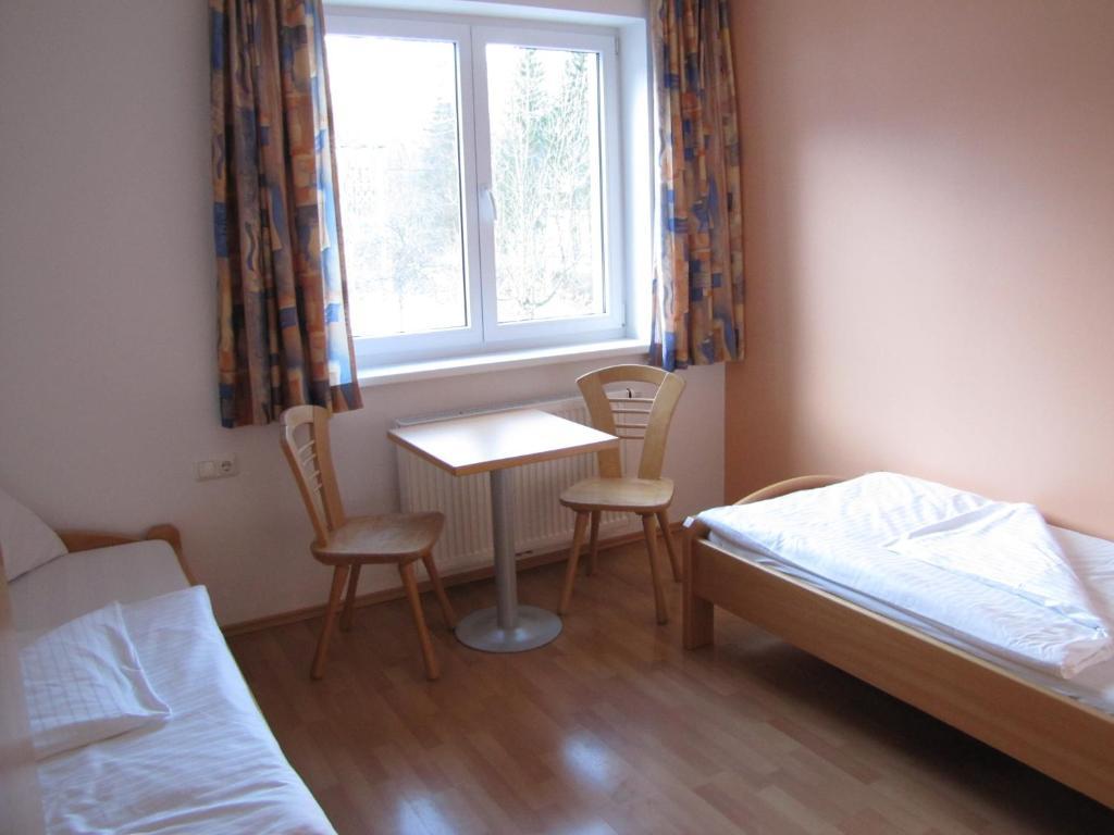 Jutel Hinterstoderホステル 部屋 写真